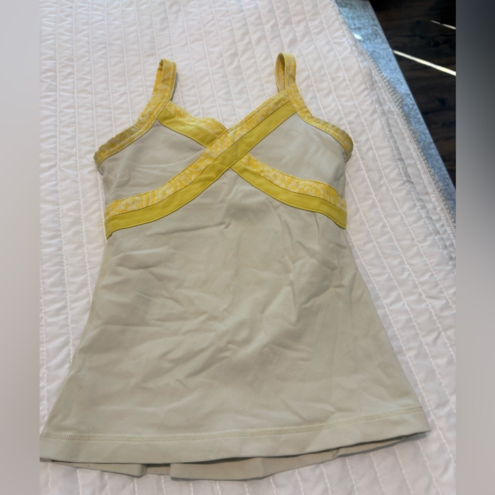 Retired Lululemon top